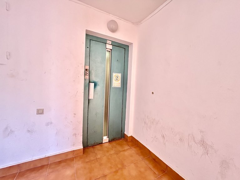 Apartment for Sale in Torrevieja, Alicante 24