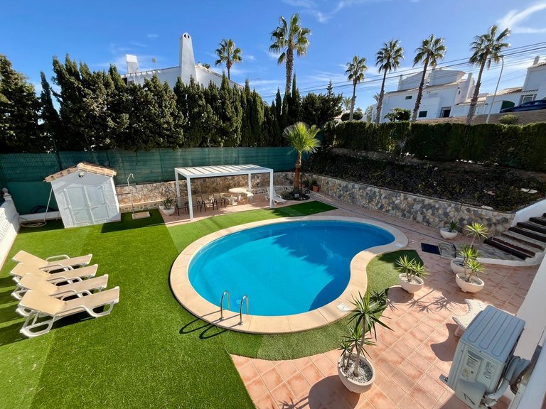Villa for Sale in Costa Blanca Villamartin, Alicante 30