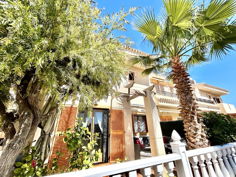 Town House for Sale in Playa Flamenca, Alicante 1
