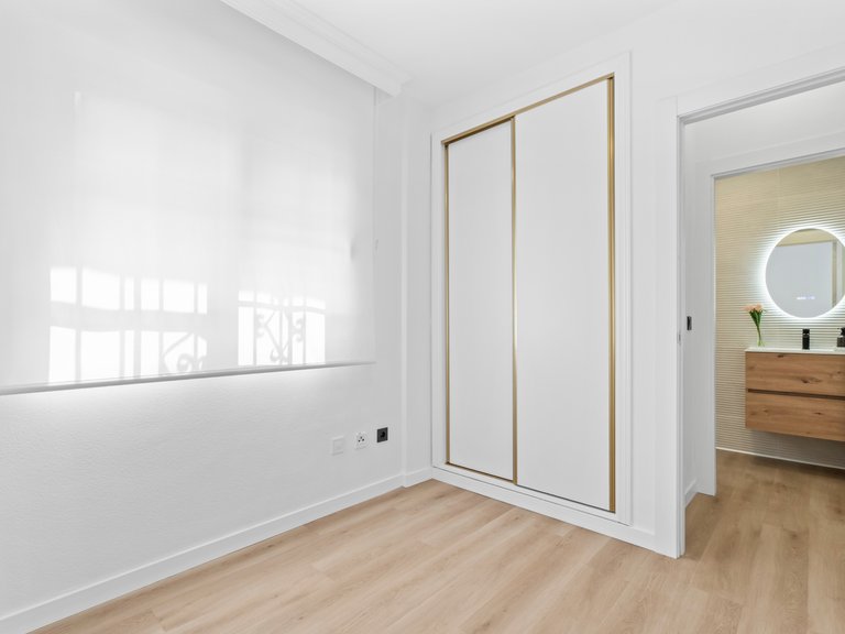 Town House for Sale in Costa Blanca Villamartin, Alicante 14