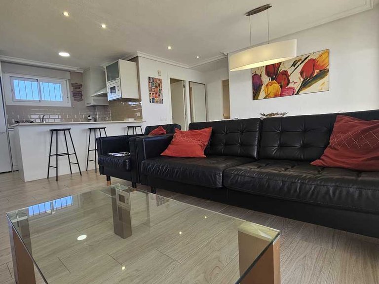 Apartment for Sale in Costa Blanca Mil Palmeras, Alicante 5