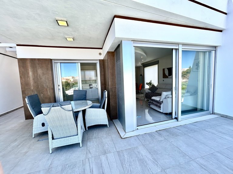 Villa for Sale in Costa Blanca Villamartin, Alicante 24