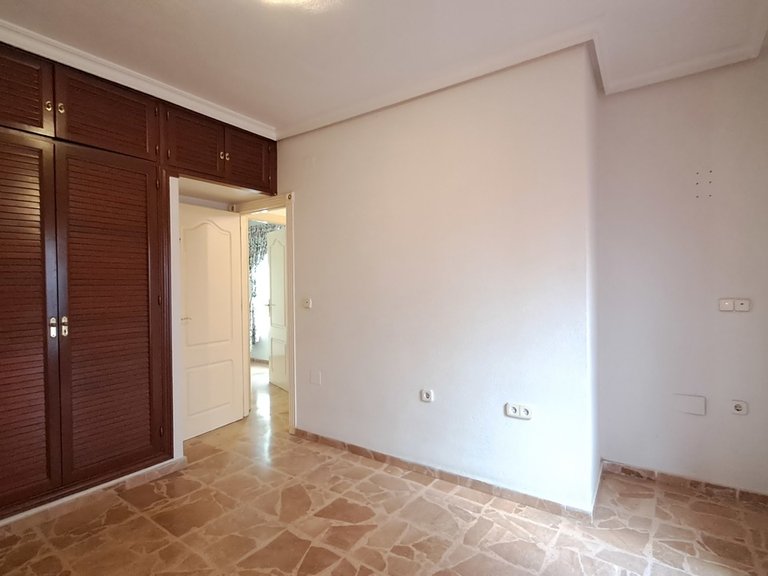 Apartment for Sale in Costa Blanca Torrevieja, Alicante 23
