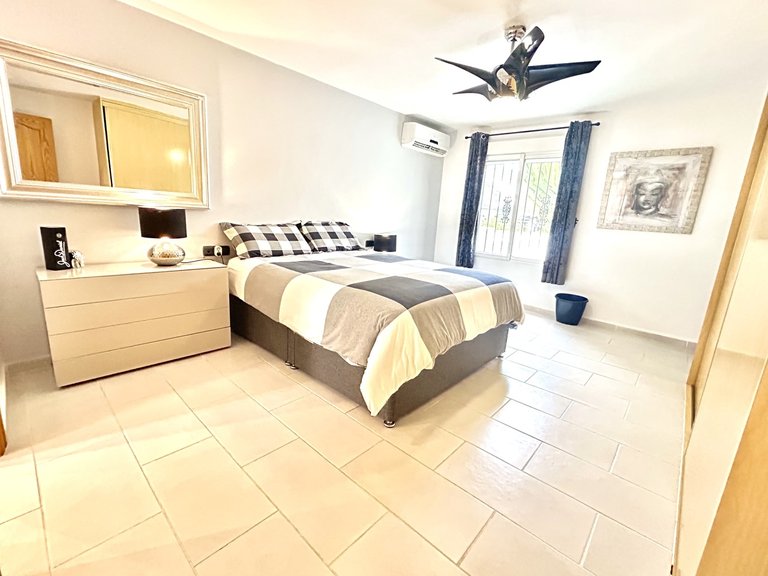 Villa for Sale in Costa Blanca Catral, Alicante 14