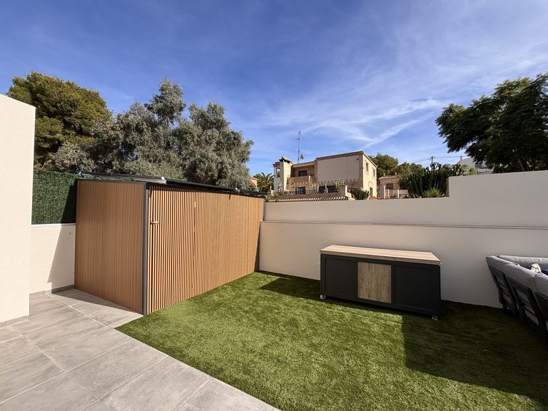 Villa for Sale in Costa Blanca Villamartin, Alicante 18