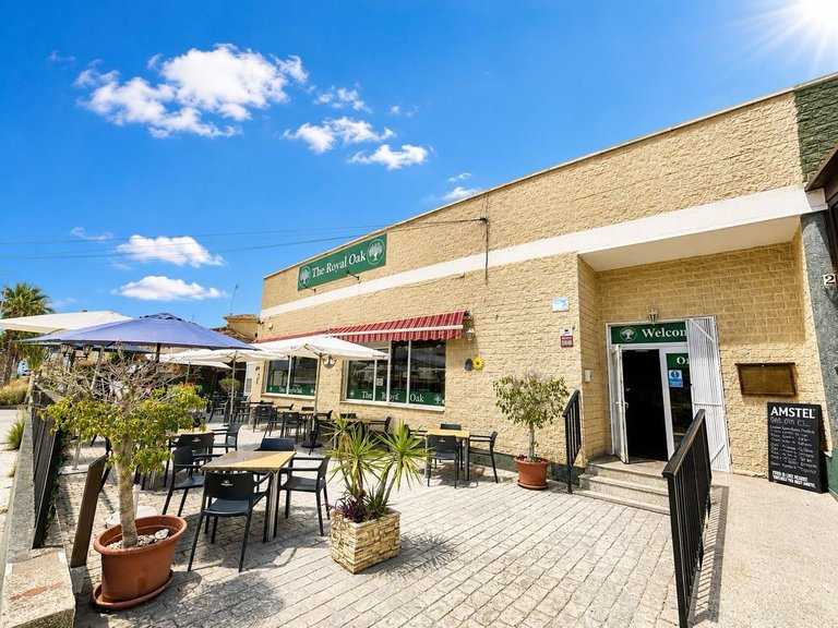 Commercial for Sale in Villamartin, Alicante 7
