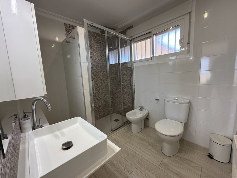 Apartment for Sale in Costa Blanca Mil Palmeras, Alicante 20