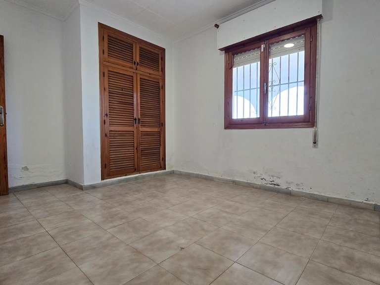 Villa for Sale in El Chaparral, Alicante 15