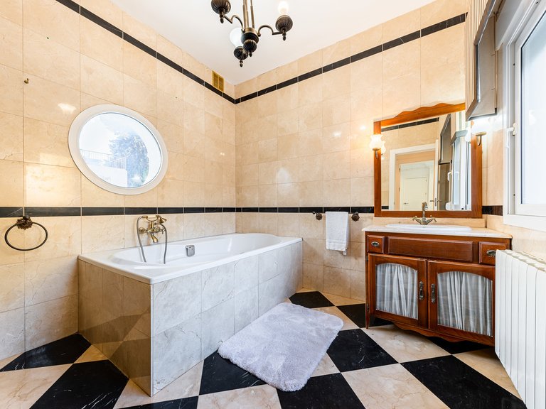 Villa for Sale in Dehesa De Campoamor, Alicante 26