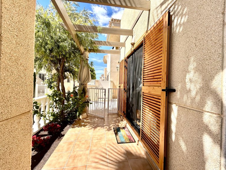 Town House for Sale in Playa Flamenca, Alicante 33