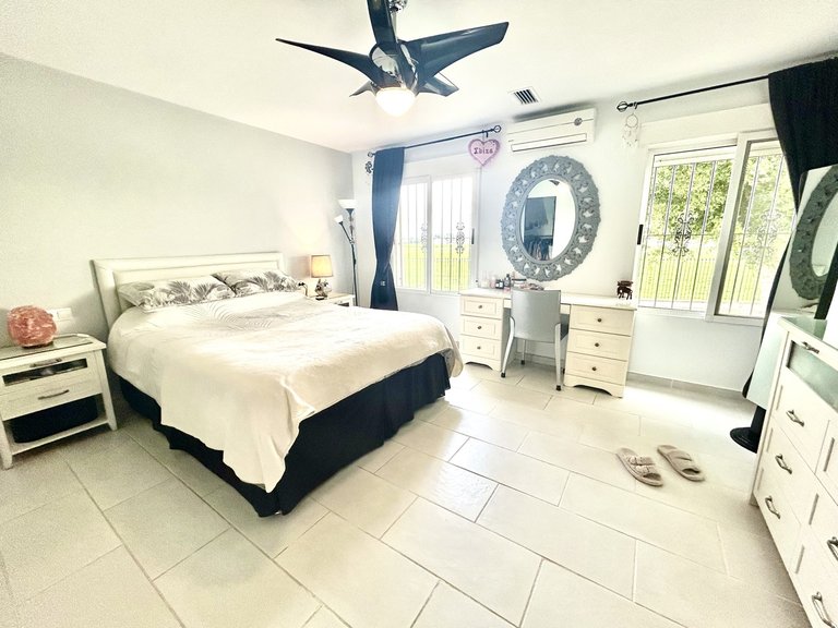 Villa for Sale in Costa Blanca Catral, Alicante 11