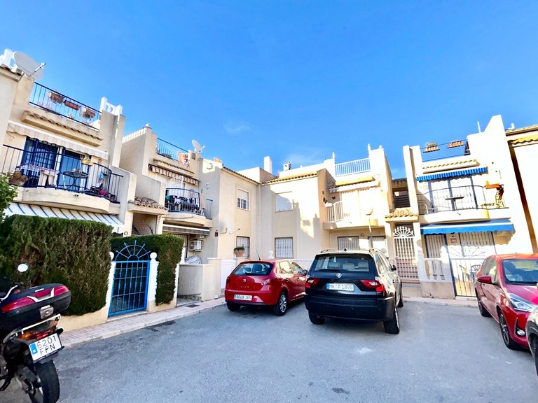 Apartment for Sale in Torrevieja, Alicante 2