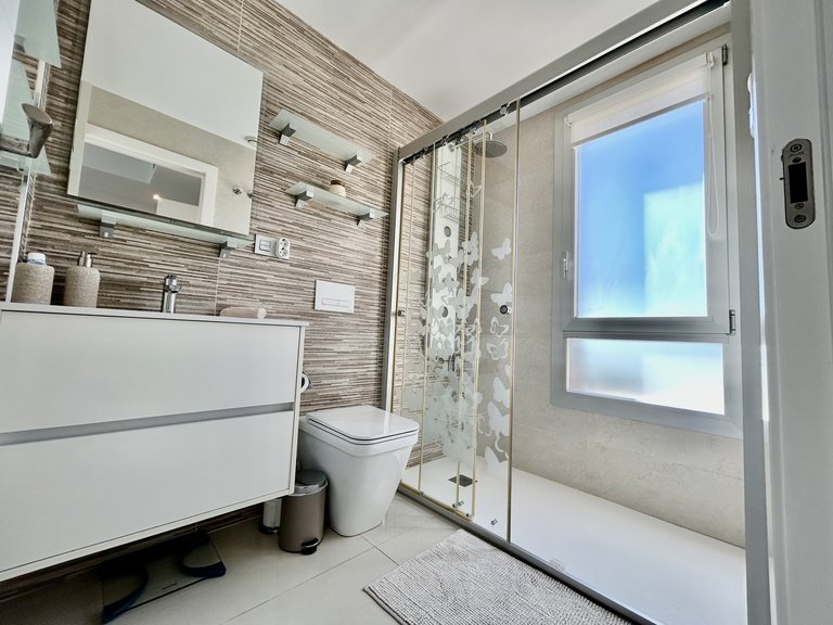 Villa for Sale in Costa Blanca Villamartin, Alicante 16