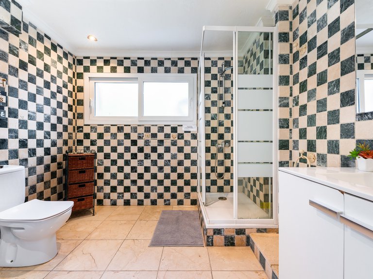 Villa for Sale in Dehesa De Campoamor, Alicante 25