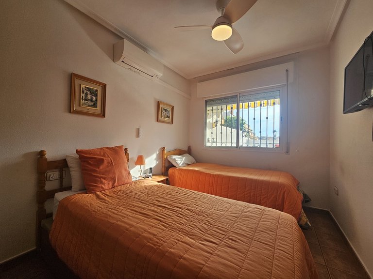 Villa for Sale in La Zenia, Alicante 11