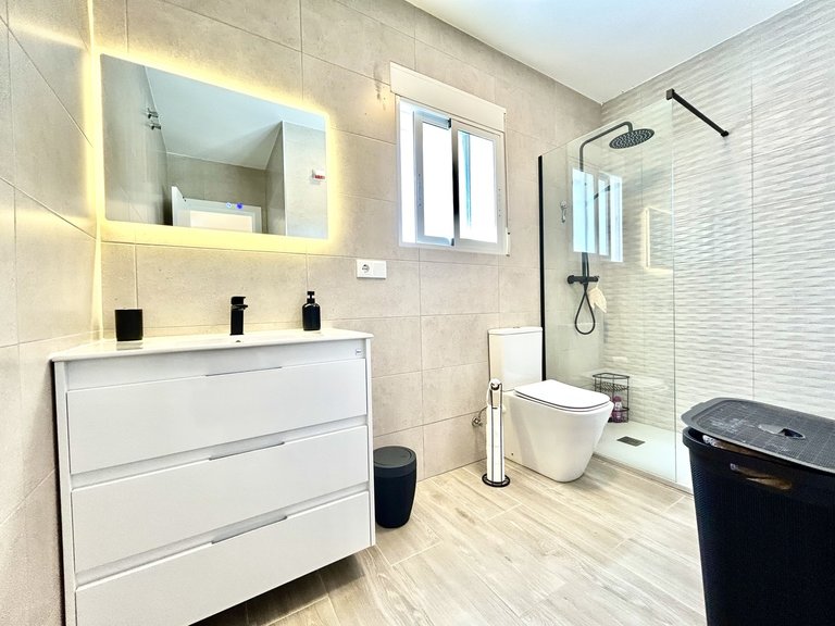 Villa for Sale in Costa Blanca Villamartin, Alicante 17