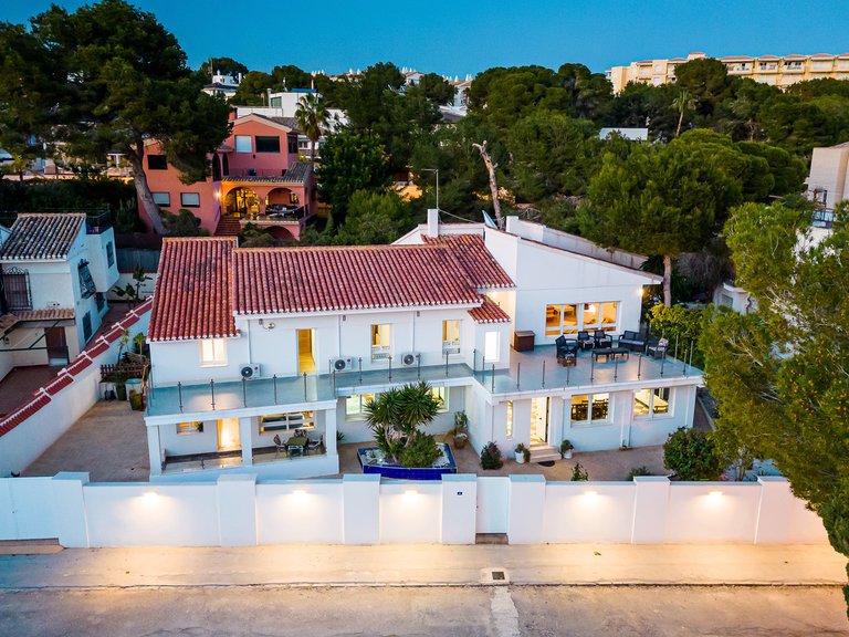 Villa for Sale in Dehesa De Campoamor, Alicante 2