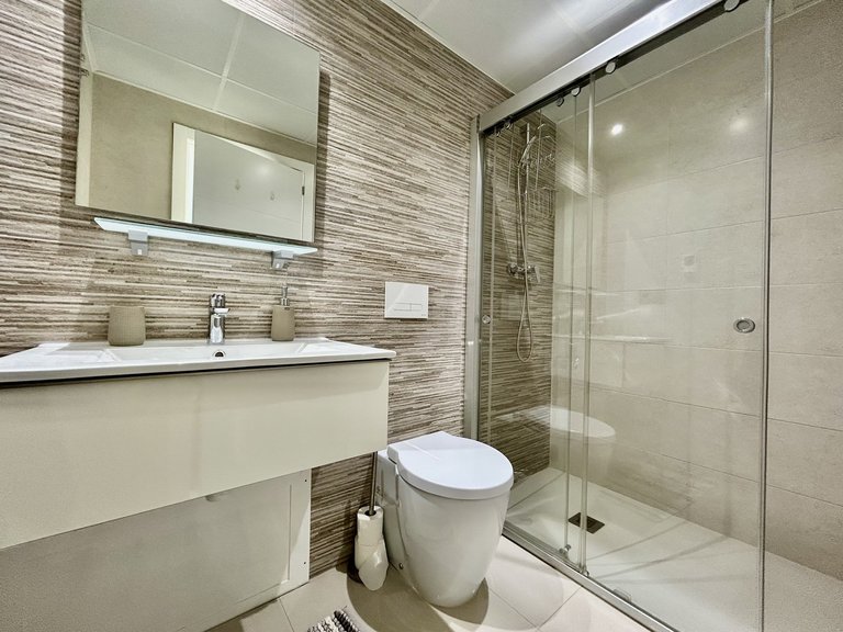 Villa for Sale in Costa Blanca Villamartin, Alicante 20