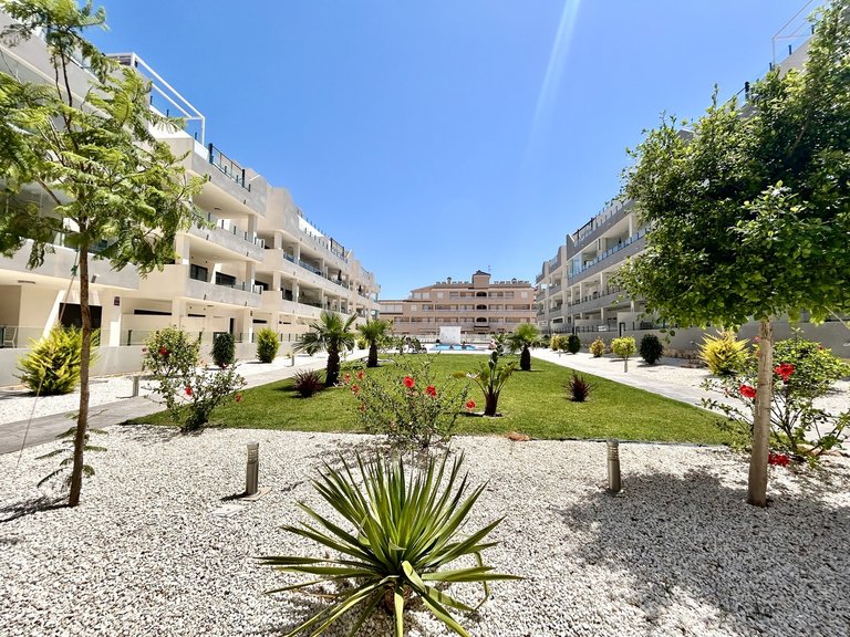 Apartment for Sale in Inland Los Dolses, Alicante 2
