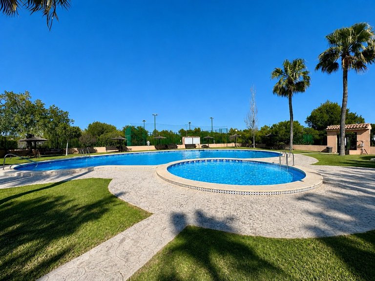 Town House for Sale in Los Altos, Alicante 3