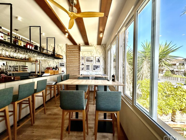 Commercial for Sale in Costa Blanca Cabo Roig, Alicante 19