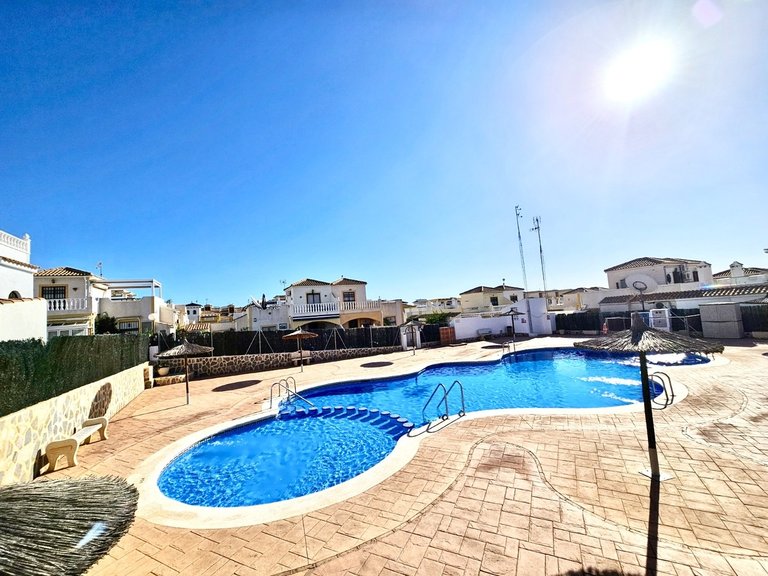 Town House for Sale in Punta Prima, Alicante 2
