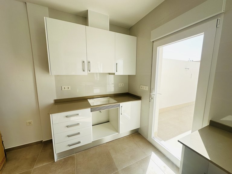 Villa for Sale in Pilar De La Horadada, Alicante 8