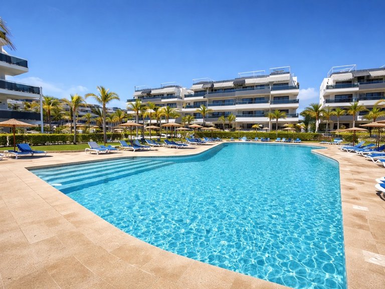 Apartment for Sale in Costa Blanca Playa Flamenca, Alicante 2