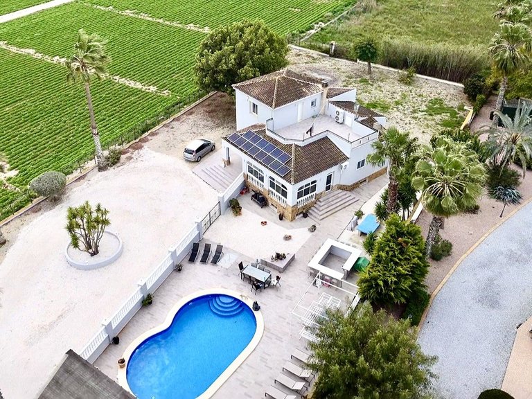 Villa for Sale in Costa Blanca Catral, Alicante 3