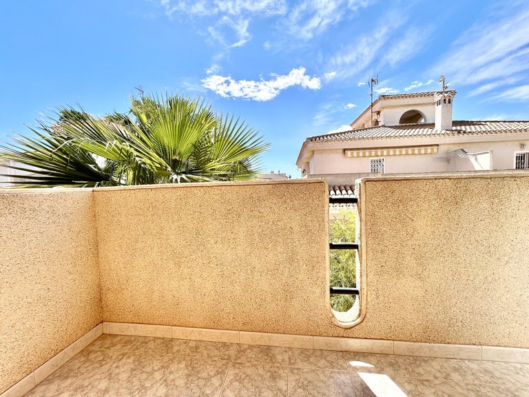 Town House for Sale in Playa Flamenca, Alicante 16