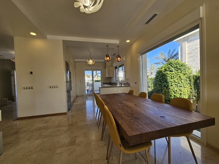 Villa for Sale in La Zenia, Alicante 10