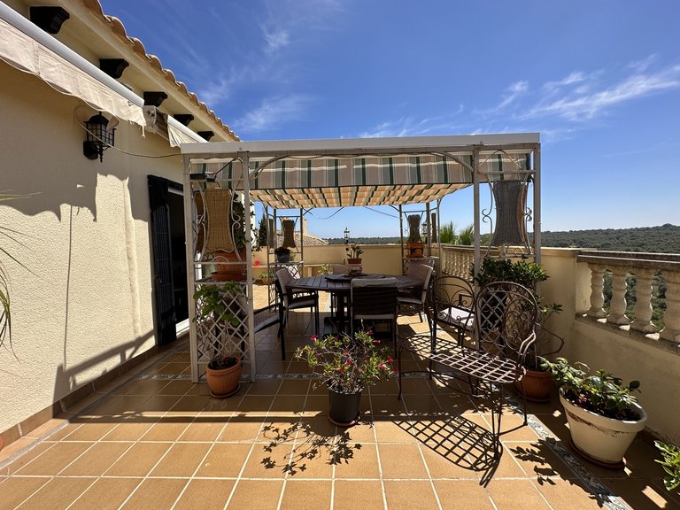 Villa for Sale in Las Ramblas, Alicante 9