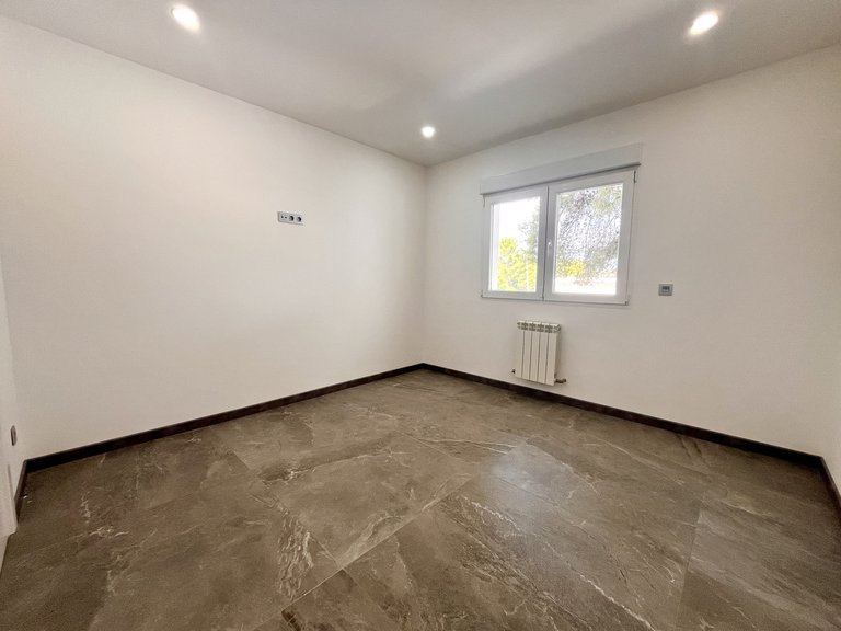 Villa for Sale in Costa Blanca Los Balcones, Alicante 15