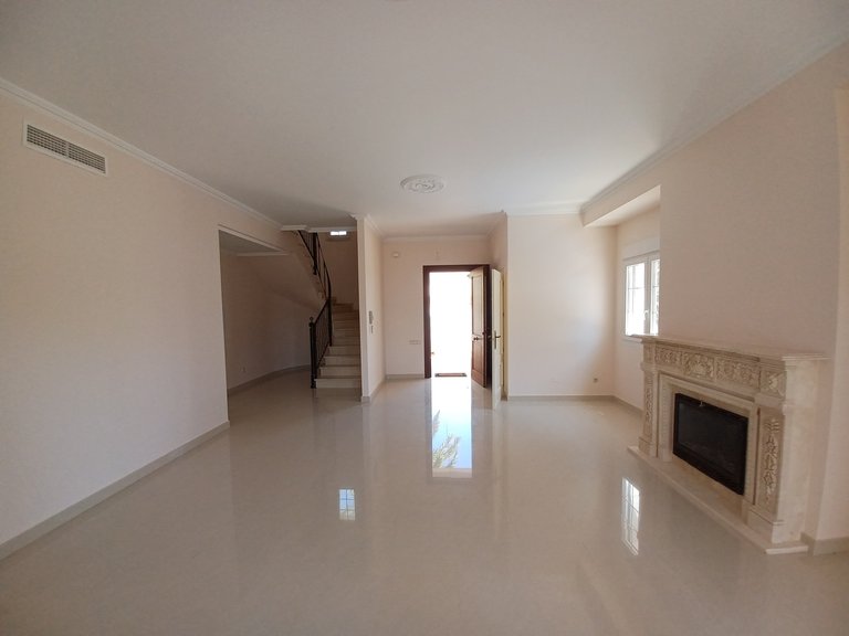 Villa for Sale in Cabo Roig, Alicante 13
