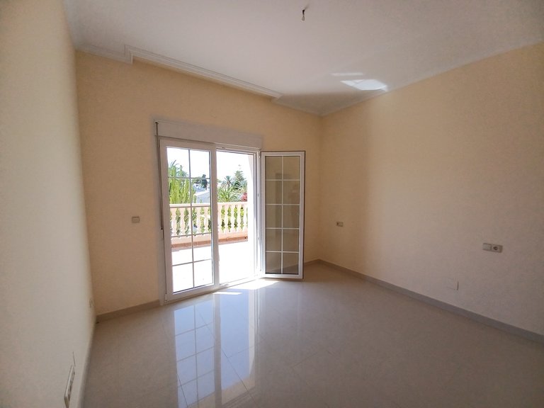 Villa for Sale in Cabo Roig, Alicante 27