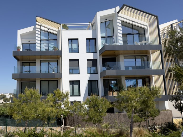 Apartment for Sale in Costa Blanca Las Colinas Golf, Alicante 1