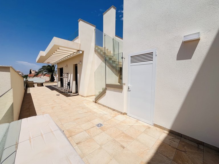 Penthouse for Sale in Costa Blanca Torre De La Horadada, Alicante 19