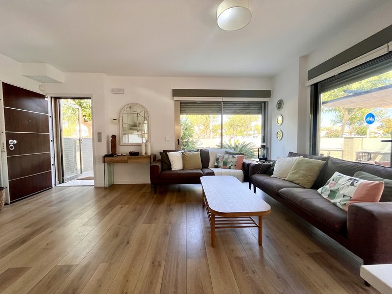 Villa for Sale in Costa Blanca Torre De La Horadada, Alicante 5