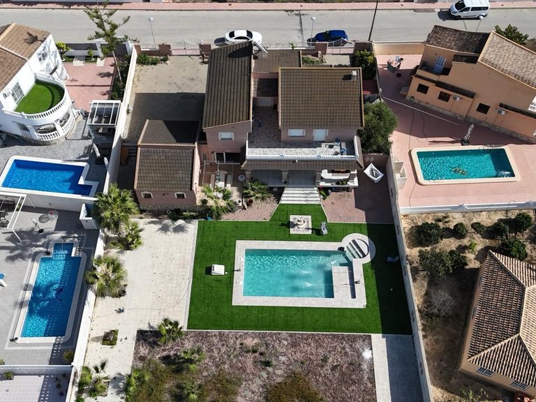 Villa for Sale in Costa Blanca Benijofar, Alicante 3