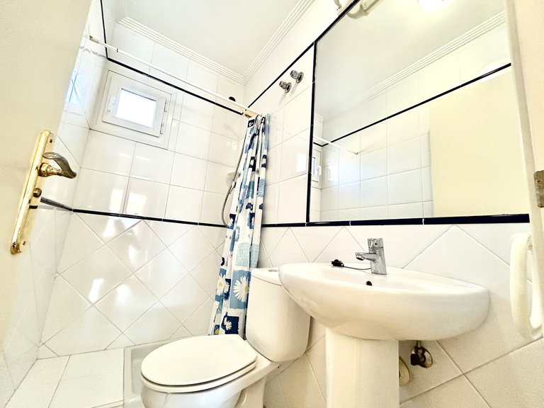 Town House for Sale in Costa Blanca Cabo Roig, Alicante 12