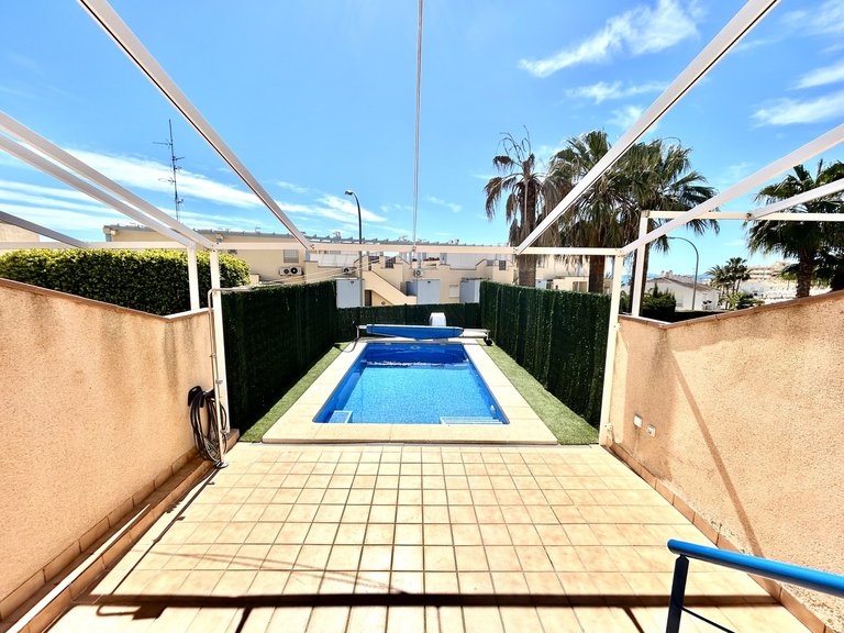 Town House for Sale in Costa Blanca Cabo Roig, Alicante 31