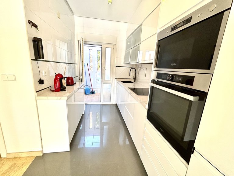Town House for Sale in Costa Blanca Cabo Roig, Alicante 8