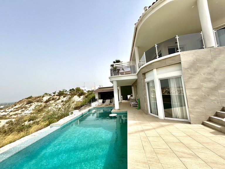 Villa for Sale in Rojales, Alicante 45