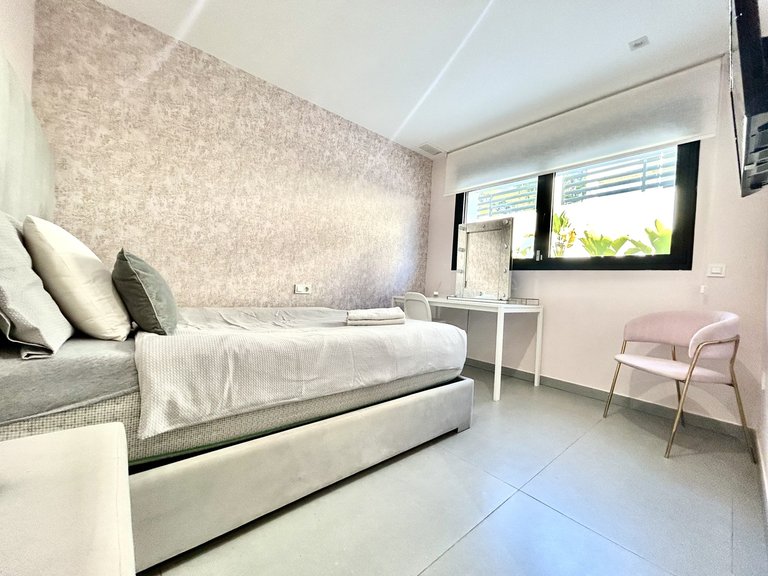 Villa for Sale in Costa Blanca Los Balcones, Alicante 19