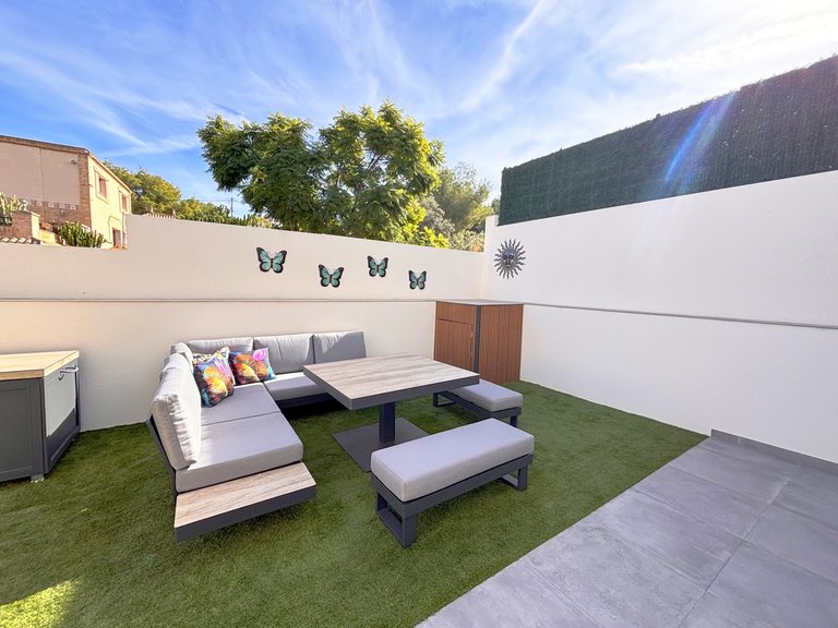 Villa for Sale in Villamartin, Alicante 11