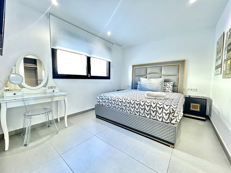 Villa for Sale in Costa Blanca Los Balcones, Alicante 13