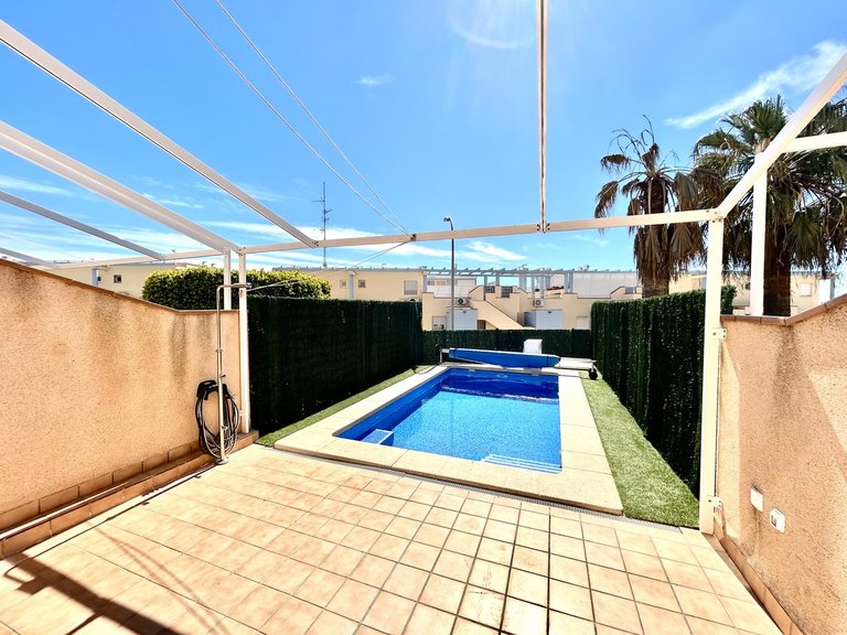 Town House for Sale in Costa Blanca Cabo Roig, Alicante 34