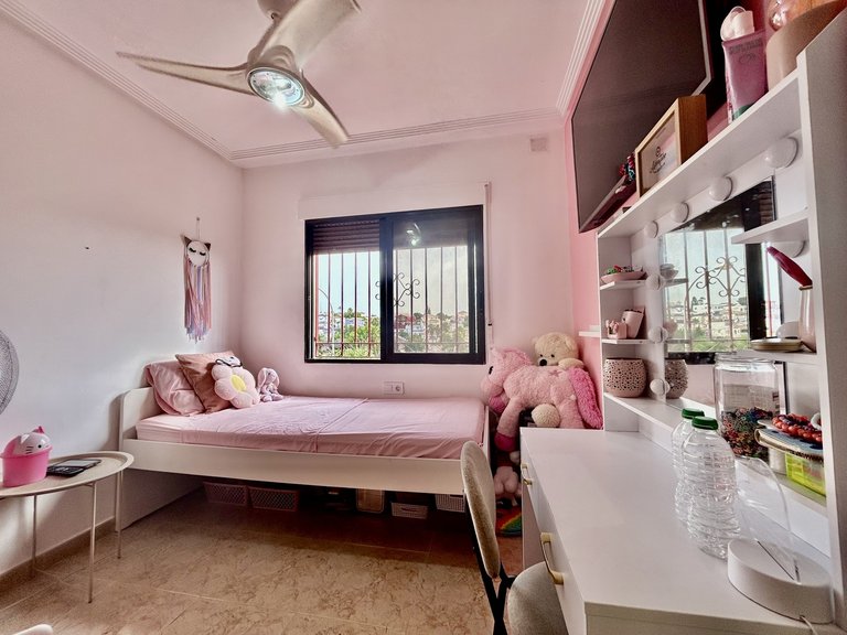 Villa for Sale in Costa Blanca Villamartin, Alicante 12
