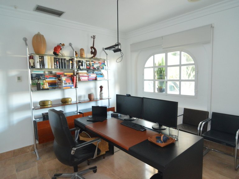 Villa for Sale in Torrevieja, Alicante 9