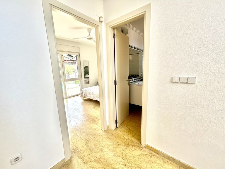 Town House for Sale in Costa Blanca Cabo Roig, Alicante 22
